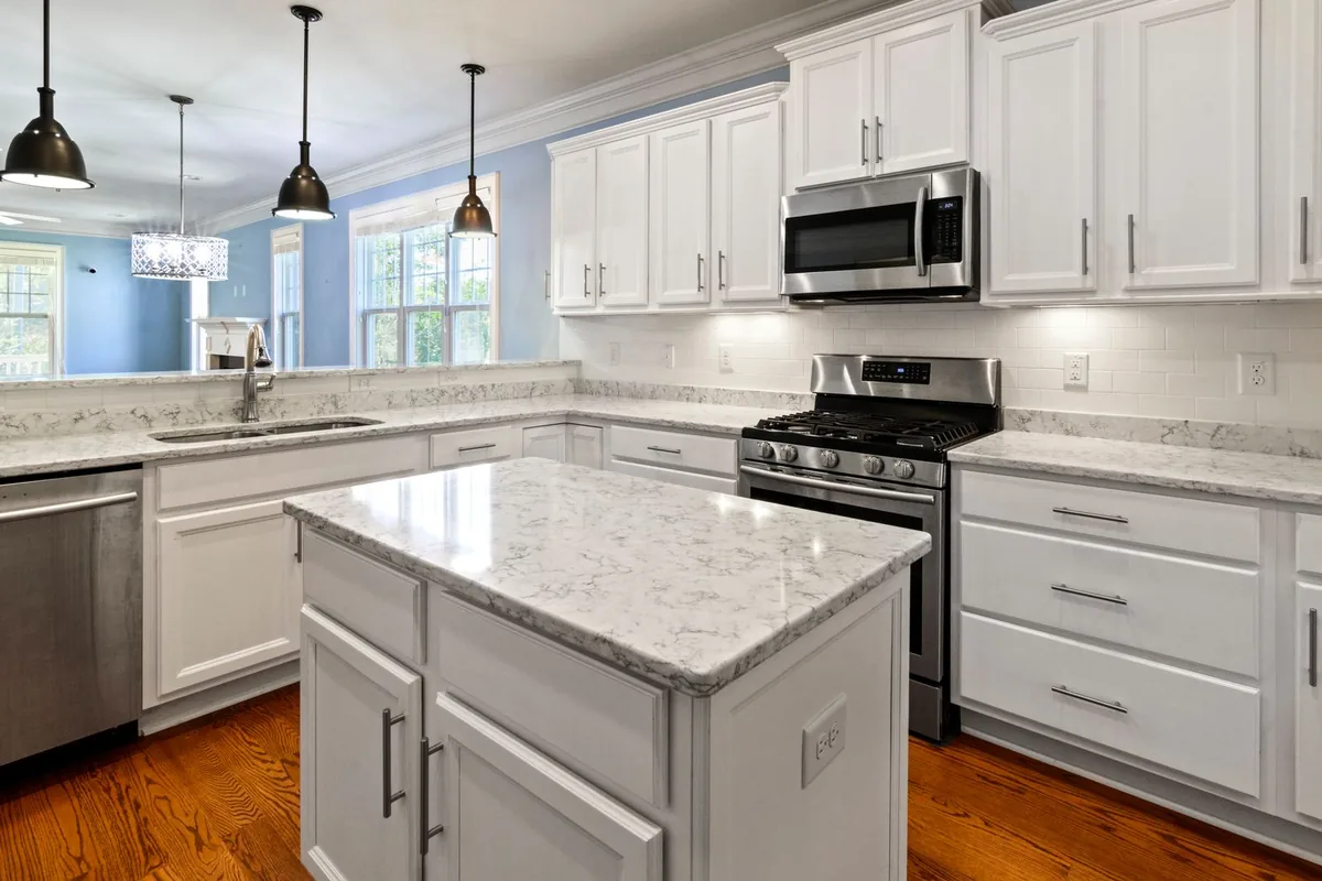 Filth & Squalor Cleanup in Navy, VA